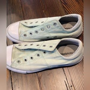Converse all stars size 5 pale green